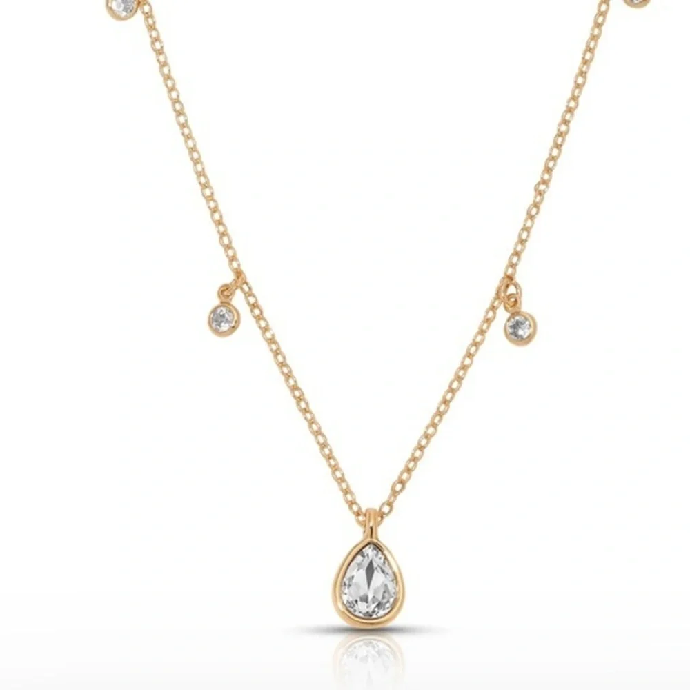 Ettika Elegant Gold Necklace with Crystal Accents